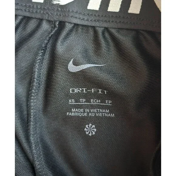 Nike Attack Women's Dri-fit Fitness Mid-Rise Shorts - Black/refs - Picture 5 of 5